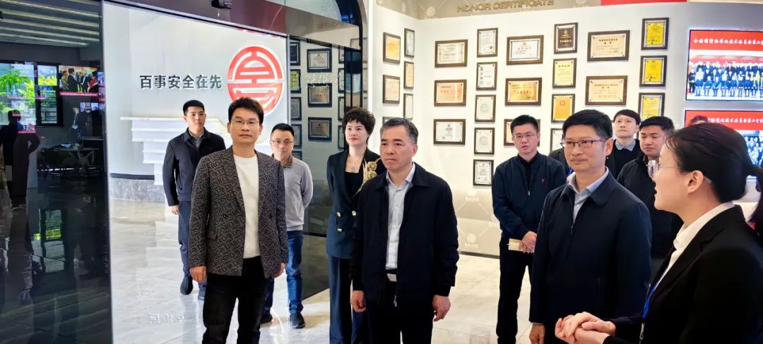 全网担保网(中国游)最具权威唯一维权担保平台